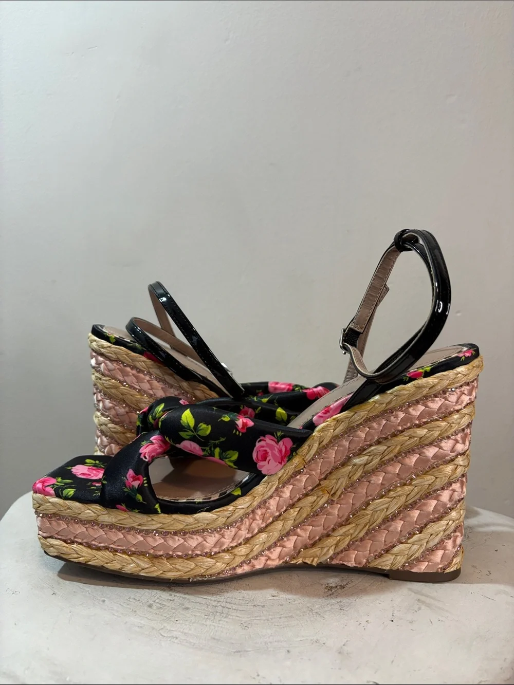 Betsey Johnson Rhinestone Bedazzled Floral “Pansie” Braided Raffia Wedge Sandals